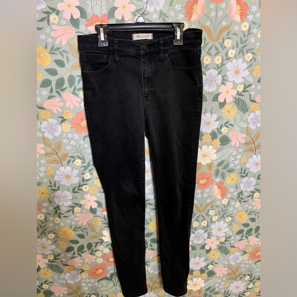Black road-tripper jeans. Size 27